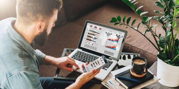 Digital Marketing East vs West: What Actually Works in&nbsp;2026